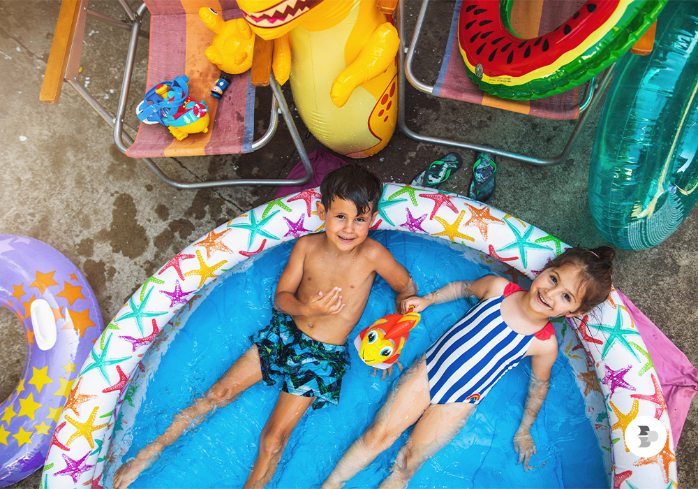 as-criancas-amam-piscinas-no-verao