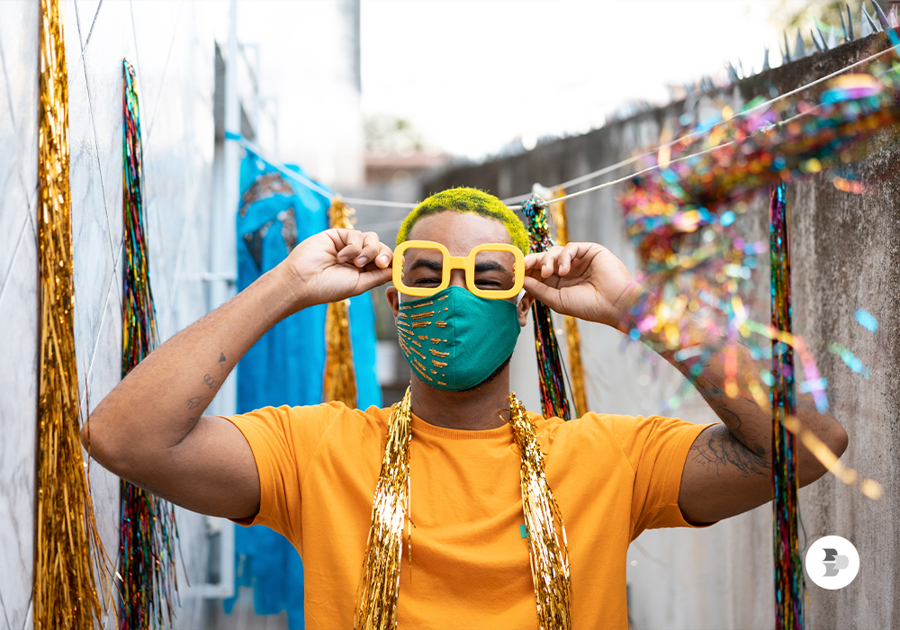 para-carnaval-em-casa-aposte-na-decoracao-com-brilho para-carnaval-em-casa-aposte-na-decoracao-com-brilho