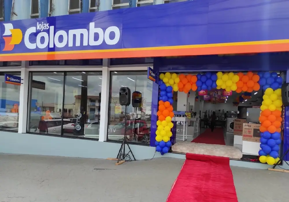 Lojas Colombo inaugura loja 161