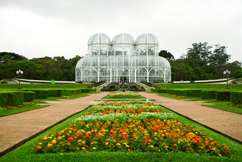 O jardim botânico em Curitiba, Paraná. Cidades paranaenses.
